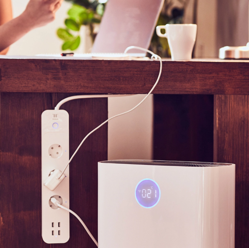 TESLA Snjalla fjöltengið 3 innstungur + 4 USB - Image 2