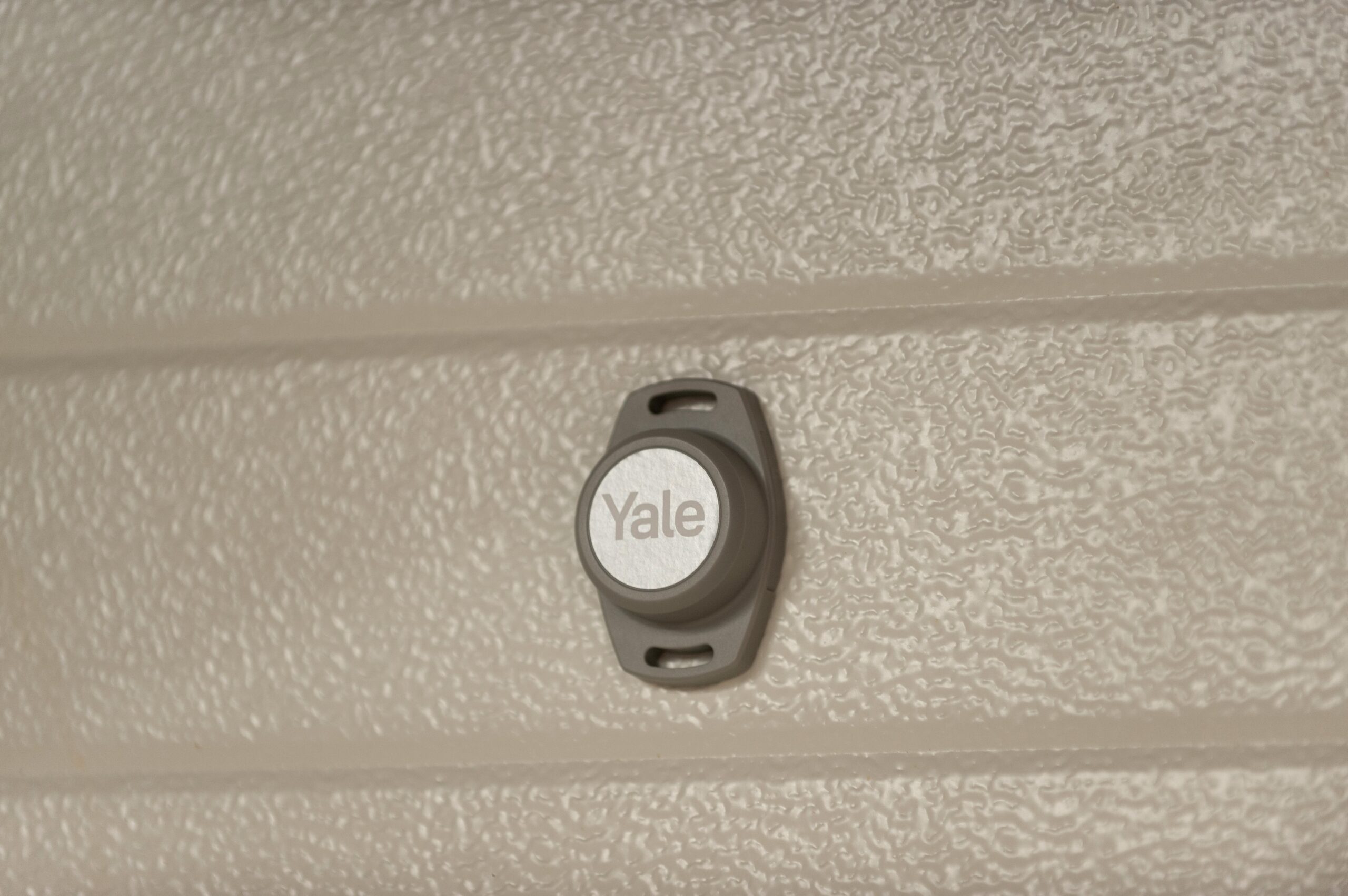 Yale Snjallopnari f. bílskúrshurðaropnara - Image 2