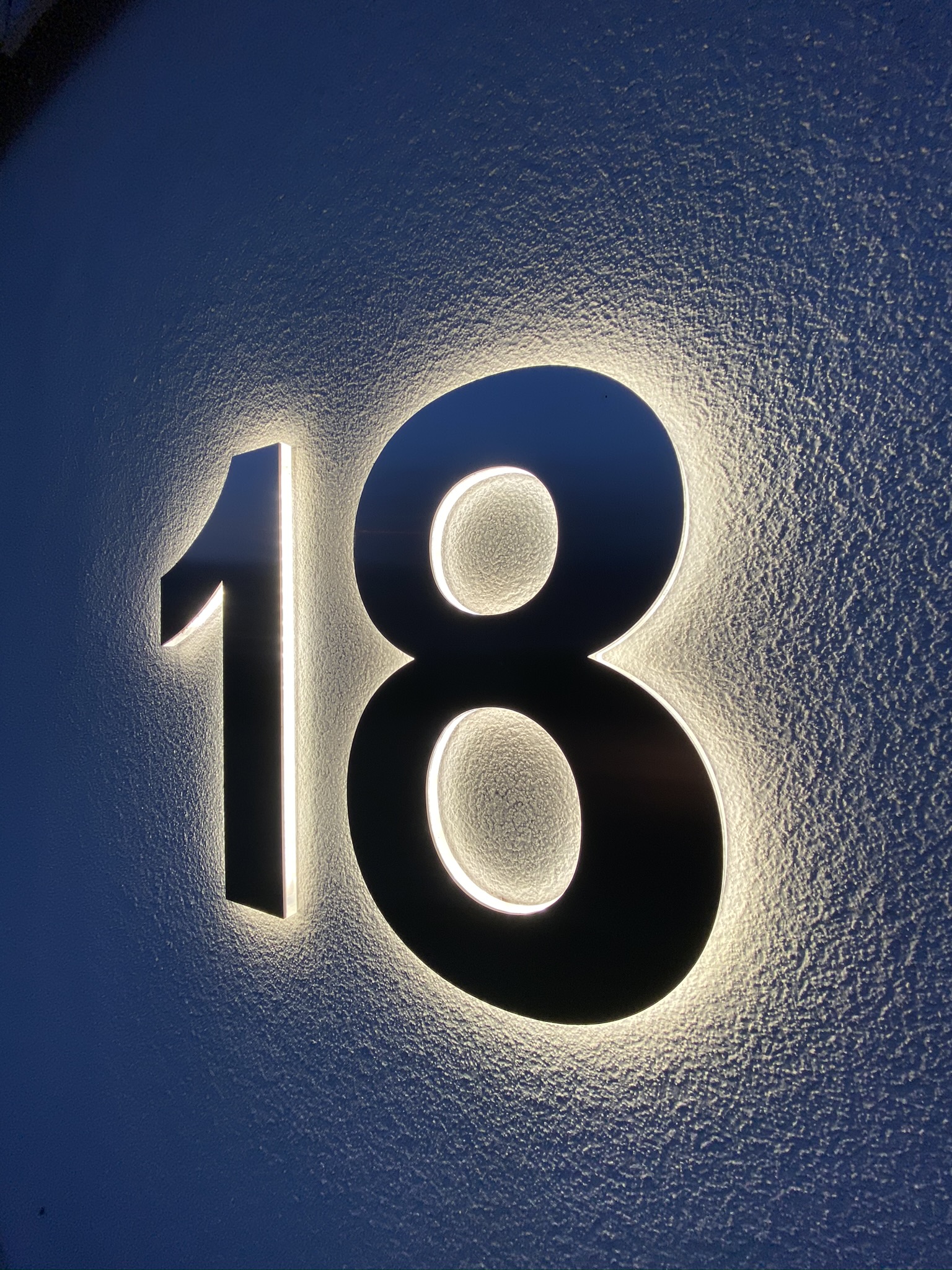 FINA Húsnúmer LED Svart Nr 8 - Image 3