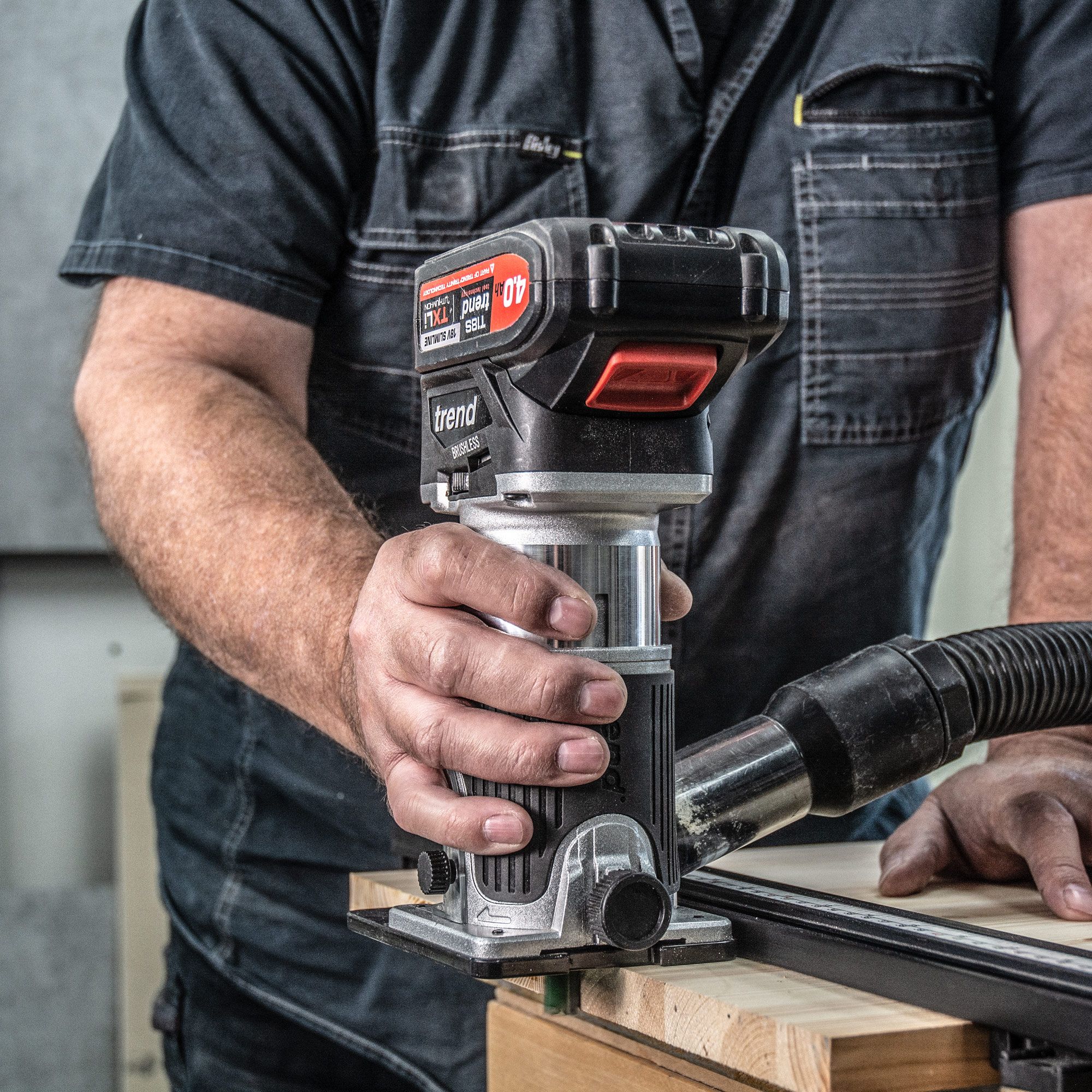 TREND Fræsari hleðslu m. rafhlöðu 4.0Ah - T18S/R14T2 - Image 4