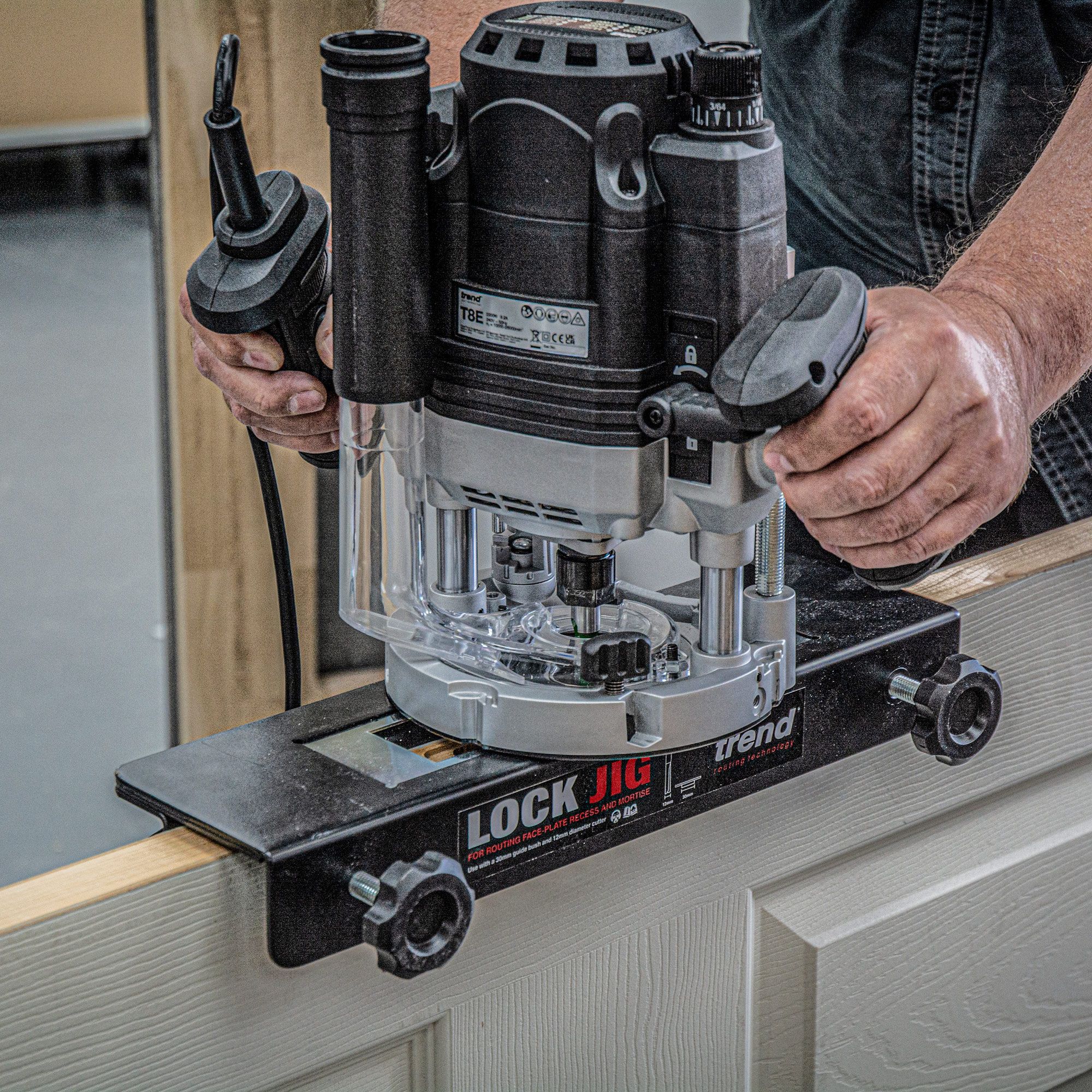 TREND Fræsari 2200w - Image 6