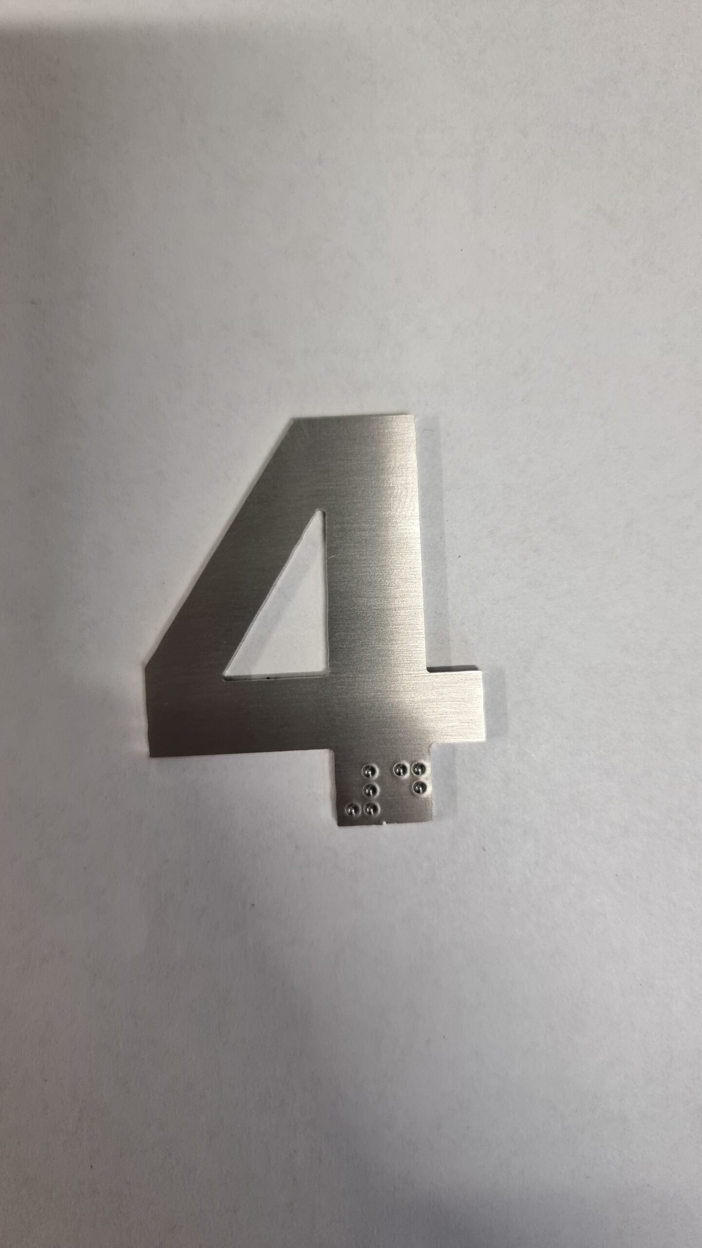 MARCAL Húsnúmer á hurð nr 4 50mm